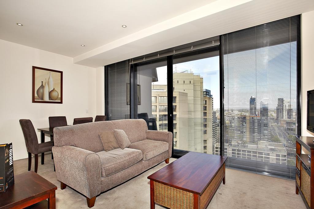Astra Apartments เมลเบิร์น ห้อง รูปภาพ